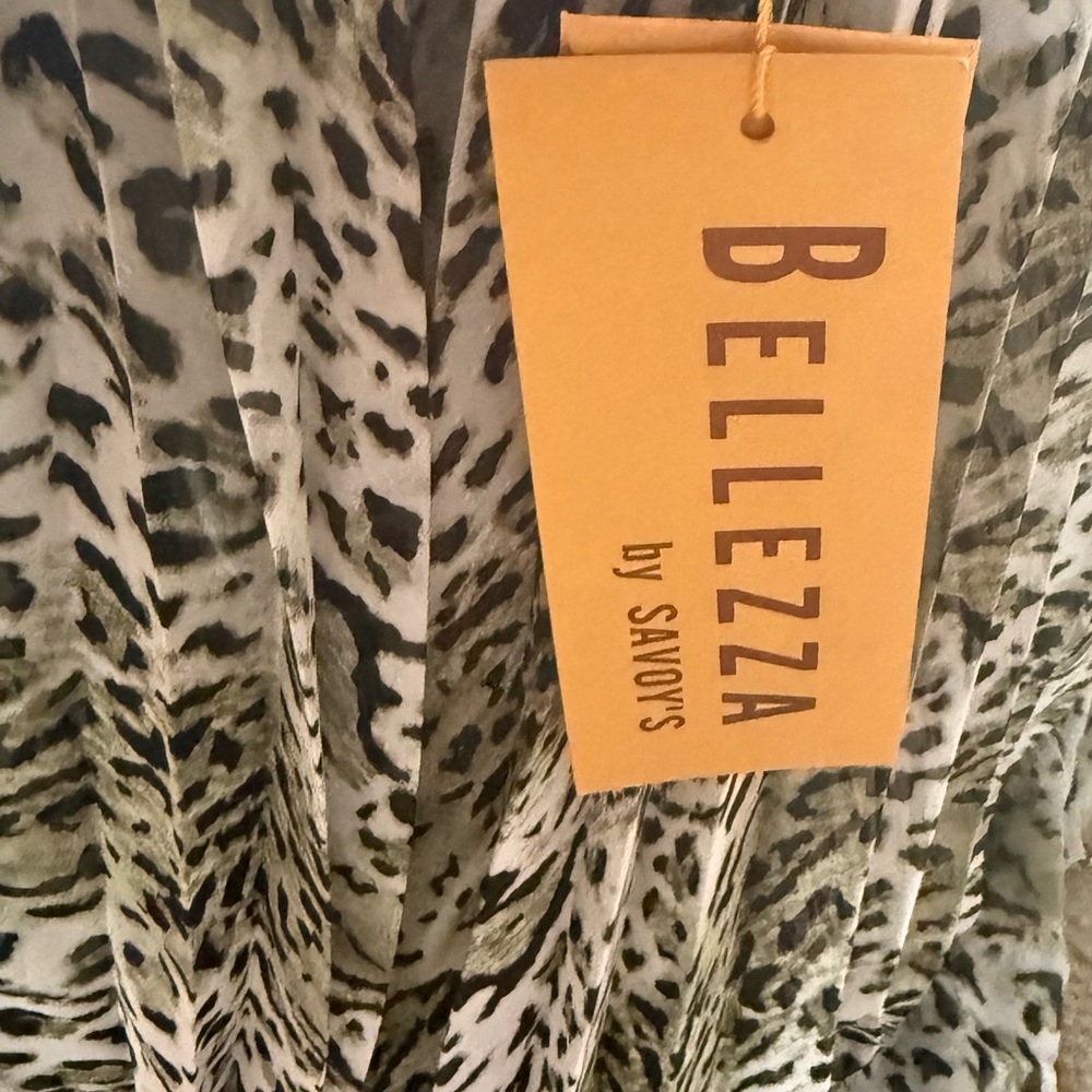 Elegant Leopard Print sequined Evening Gown by Bellezza - Picture 7 of 8